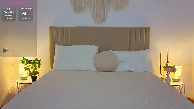 Real_cutie1 webcam