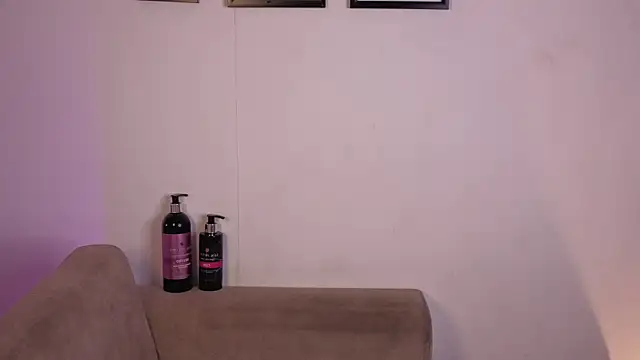 Pamela_tomas webcam