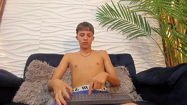 Pavo_tv webcam