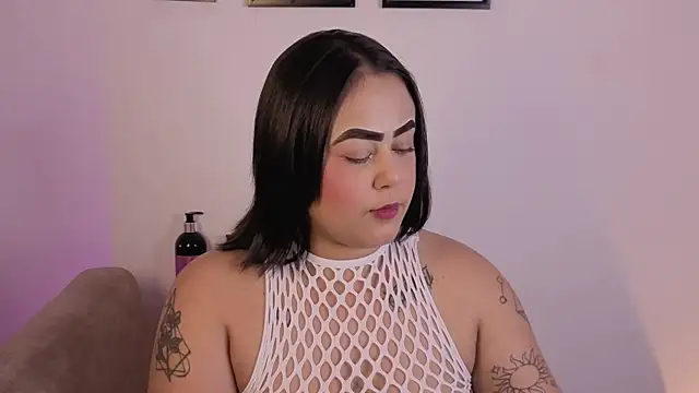 Pamela_tomas webcam