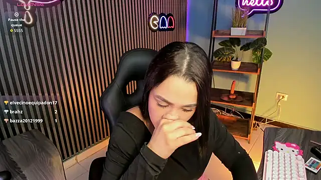 Emily_robertss1 webcam