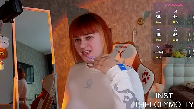 LolyMolli webcam