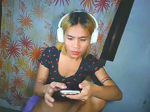 ZoeyisFIRE webcam