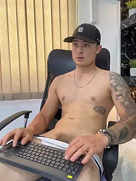 Alexander_ferre webcam