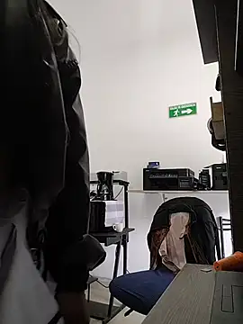 Mia_Risky-1 webcam