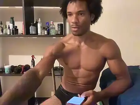 king_bed webcam