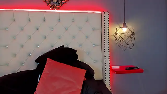 MariaBelenX webcam