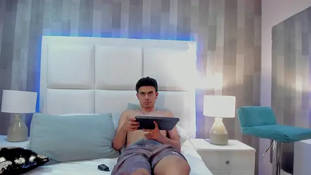 JadenJake webcam