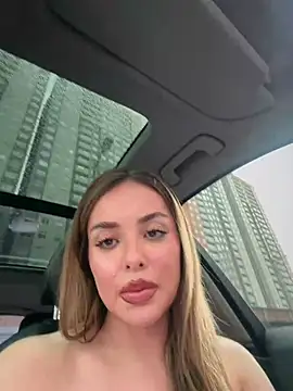 Alirawrz webcam