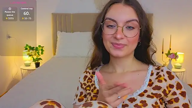 Real_cutie1 webcam