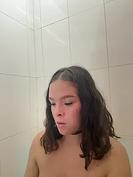 Yasmina_Noir webcam