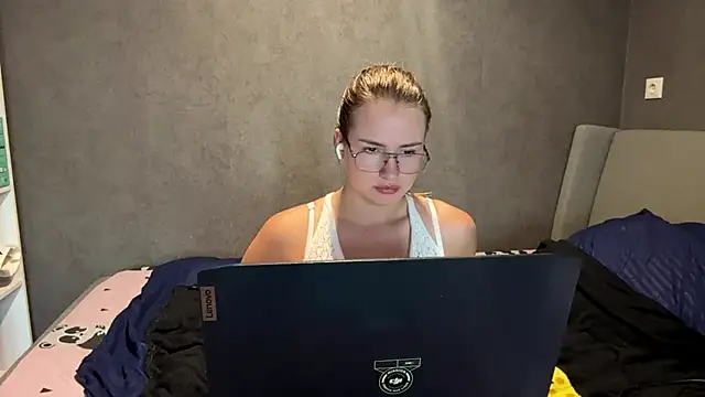 Four_Our webcam