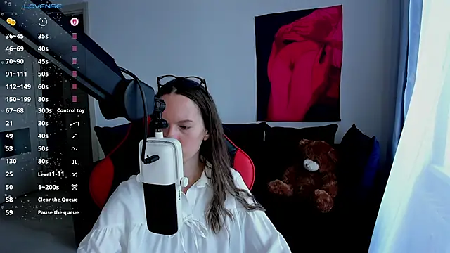 Vulgar_Tamer webcam
