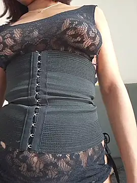 Lucy_Em live cam on StripChat