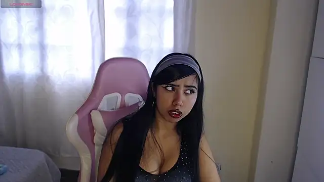 AyameFoxy webcam