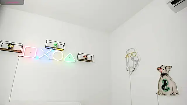 eileen_tanihara webcam