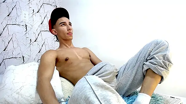 BabyAndy_ webcam