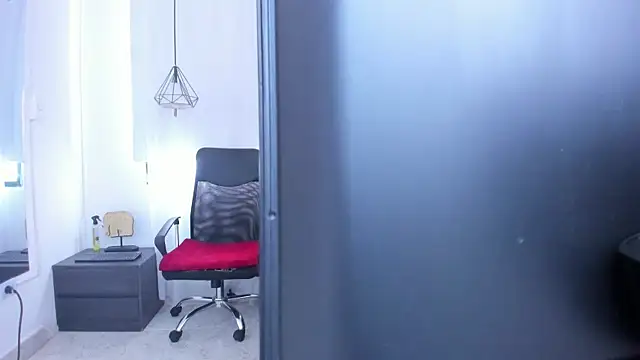 liabell_ webcam