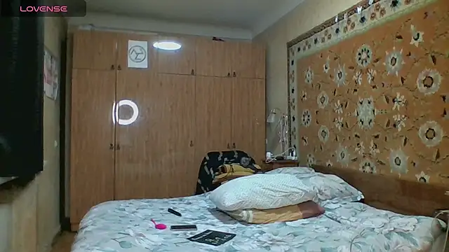 AnnaXLovers webcam