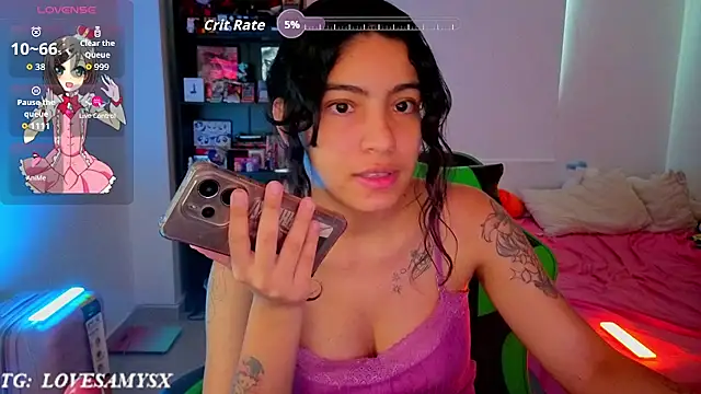 Lovelyamyy webcam