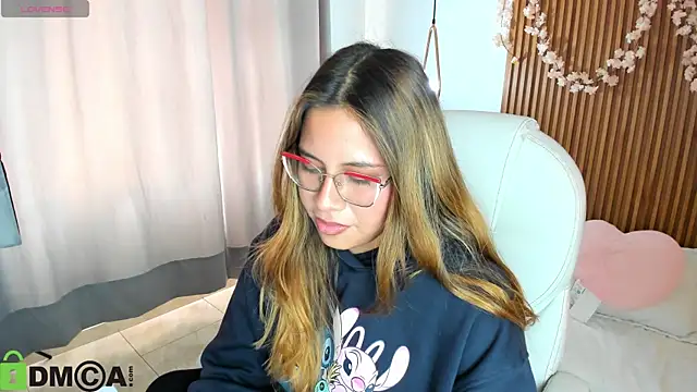 Evely_crosss