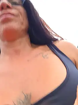 sexy7883 webcam