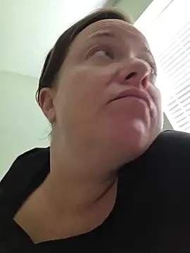 julimonroe webcam