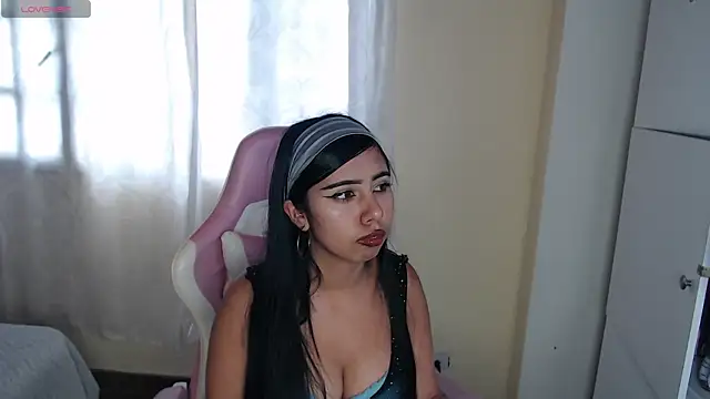 AyameFoxy webcam