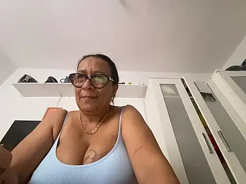 sweeviolet webcam