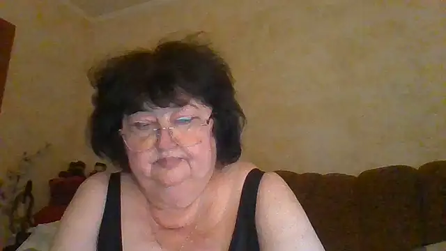 MilaSky5303 live cam on StripChat