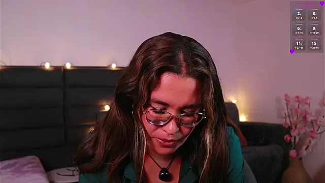 kathieandpovcock1 webcam