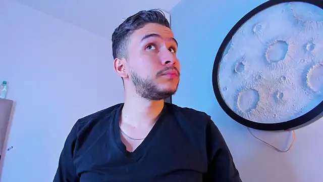 mike_257 webcam