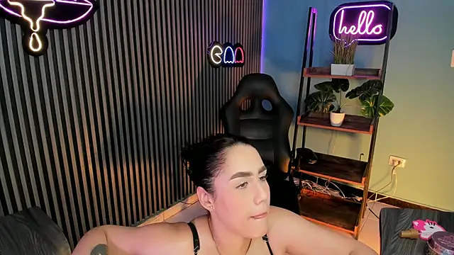 Emily_robertss1 webcam