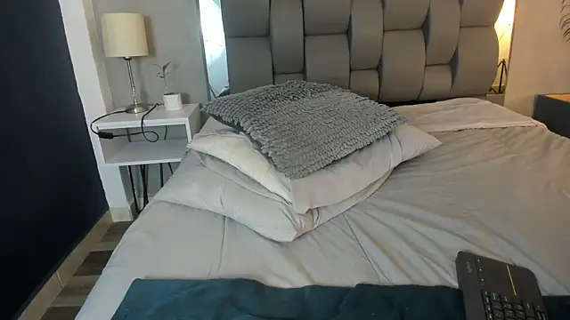 Charlie___Musk webcam