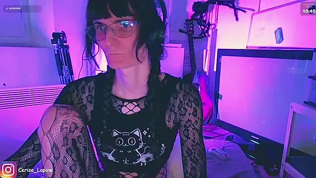 CeriseLapine webcam