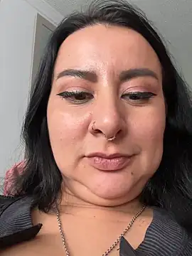 Abril_Luv webcam