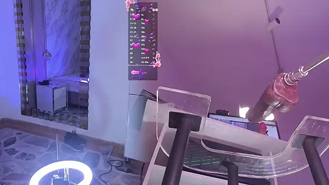DestinyReece webcam