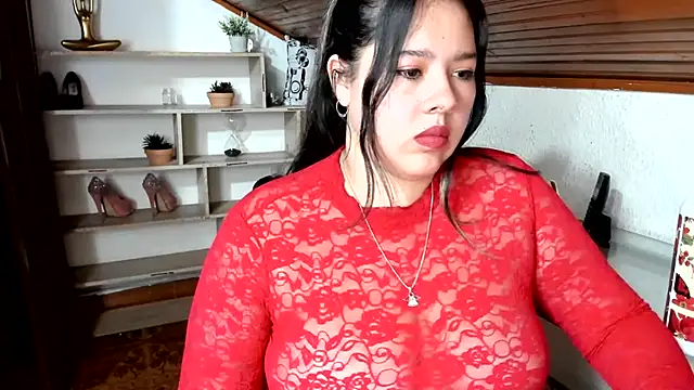 LinaBrowm webcam