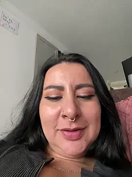 Abril_Luv webcam