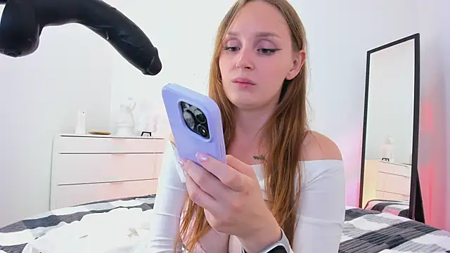 HoneyLace_ webcam