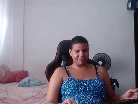 Adriana_0312 webcam