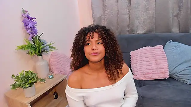 Amelia_bss webcam