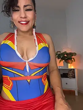 eva_luz live cam on StripChat