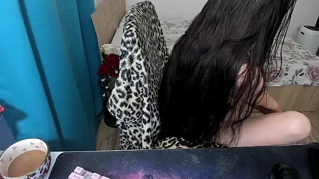 HotDelightXxx webcam