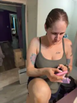 lolabunny9 webcam
