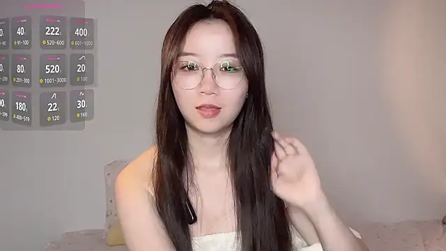 77-Vicky webcam