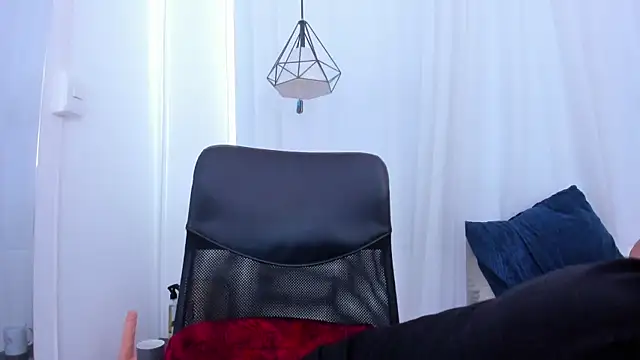 liabell_ webcam