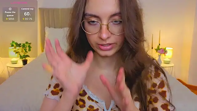 Real_cutie1 live cam on StripChat