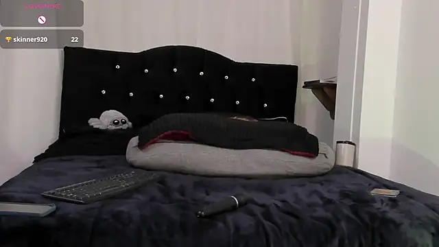 Amy_Aloqua webcam