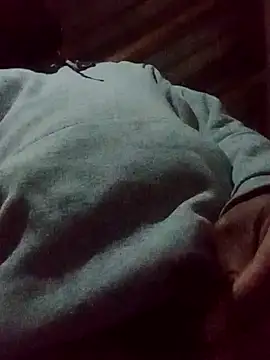 Wrinkledballs333 webcam